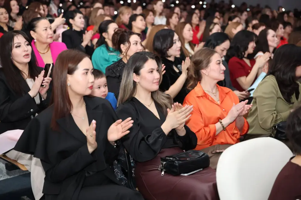 В Национальной гвардии состоялось празднование 8 марта (5)