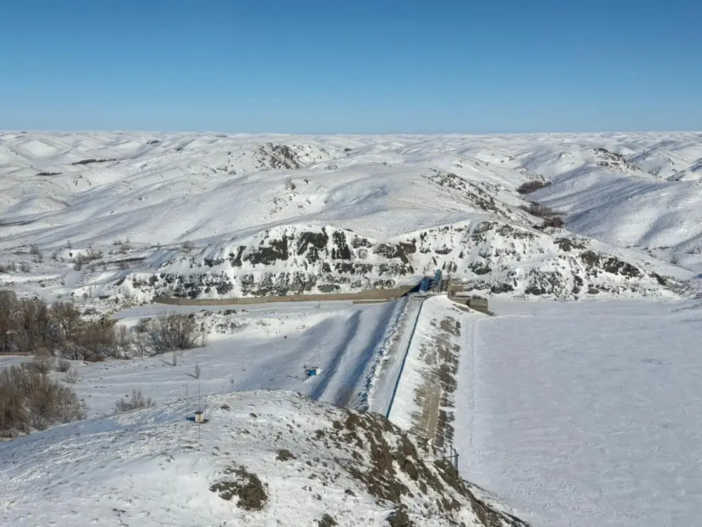 В регионах проводится мониторинг паводкоопасных участков и противопаводковые работы (3)