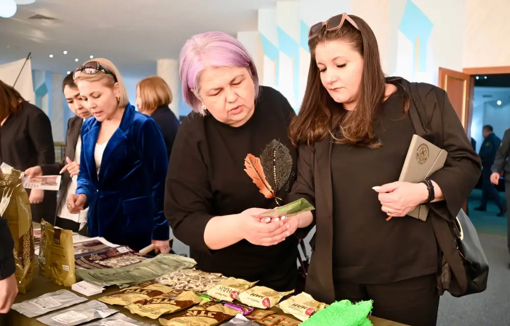 Казахстанская армия внедряет шведский стол для улучшения питания военнослужащих Астане