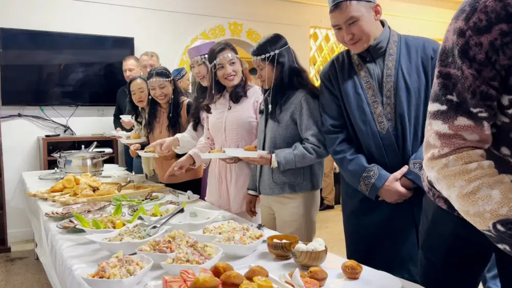 Казахстанские миротворцы отметили Наурыз на Голанских высотах (5)