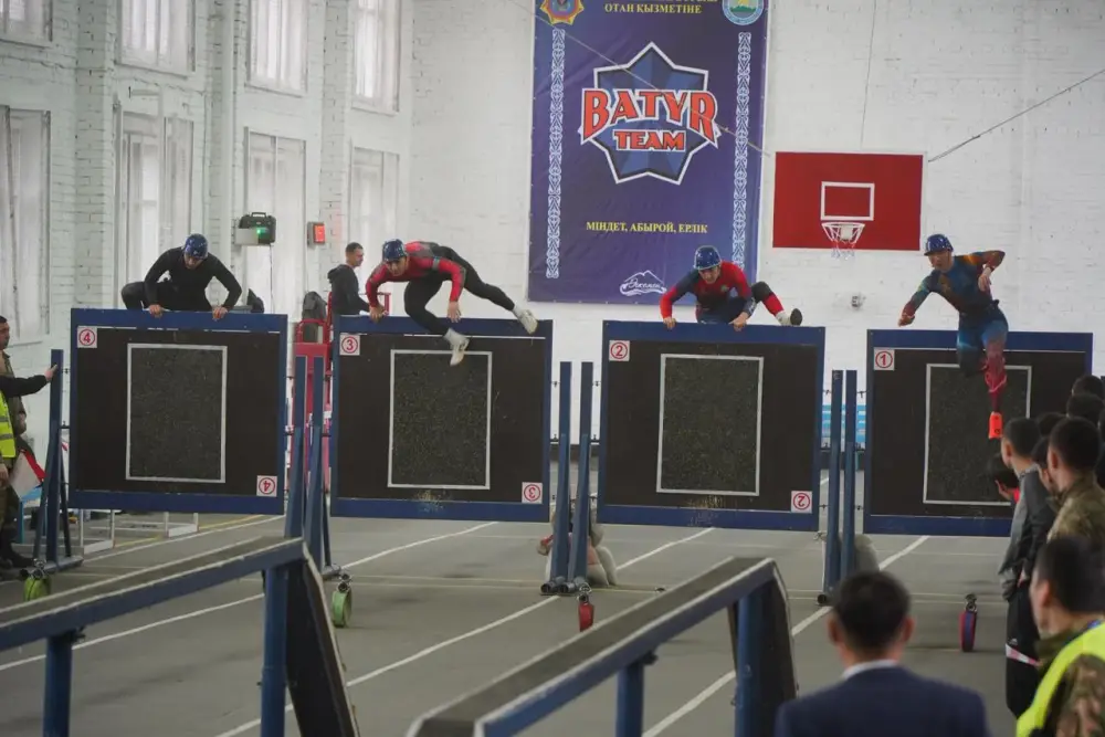 Подведены итоги второго этапа зимних чемпионатов по пожарно-спасательному спорту (10)