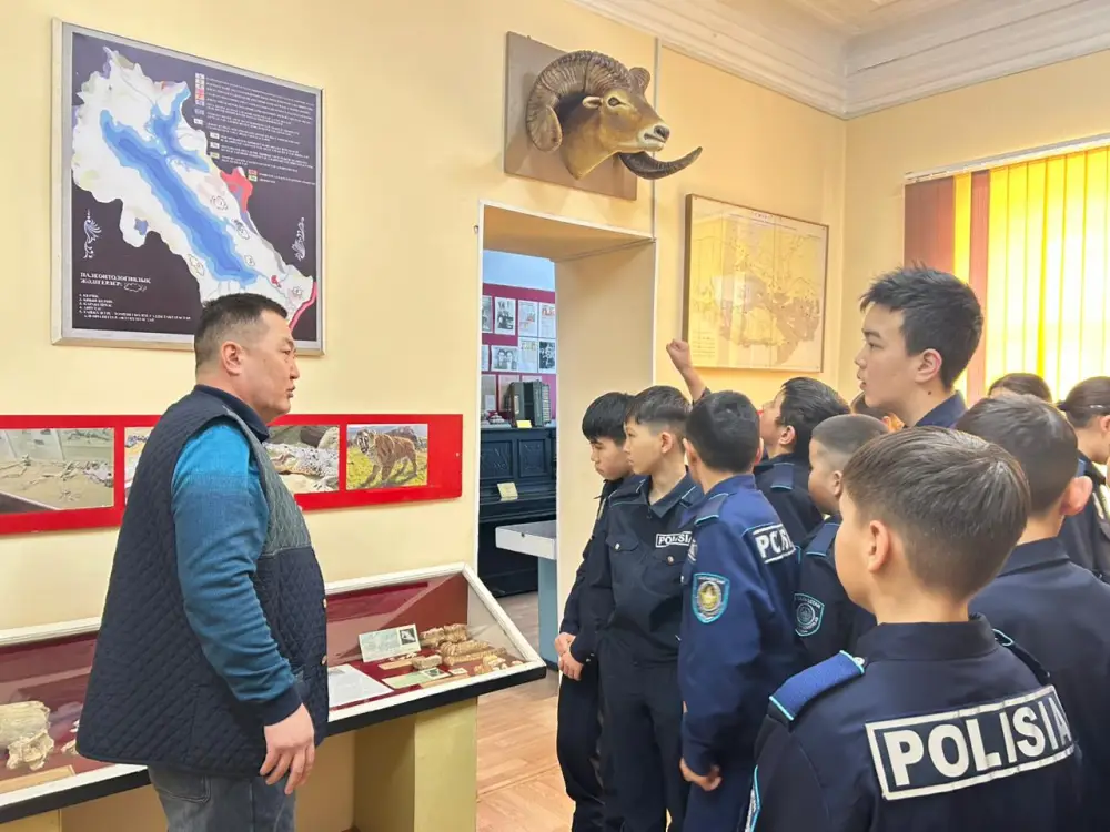 Экскурсия для школьников Зайсанского района в историко-краеведческий музей Астане