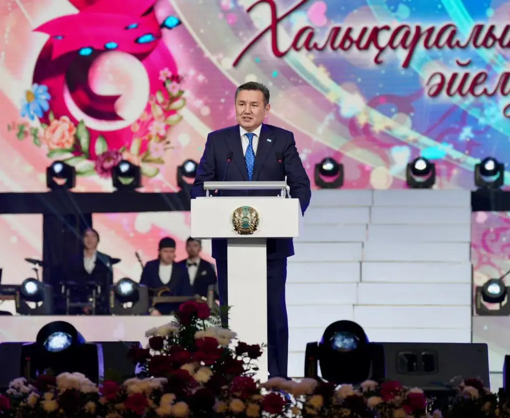 Женщины Восточного Казахстана отмечены наградами за достижения в медицине и бизнесе в честь Международного женского дня Астане