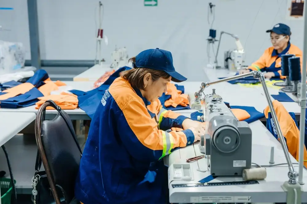 Атырау: 941 женщина нашла работу в марте Астане