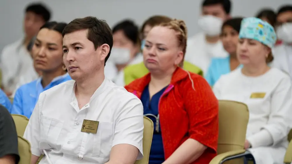 В Усть-Каменогорске обновили после капитального ремонта специализированный медицинский центр (9)