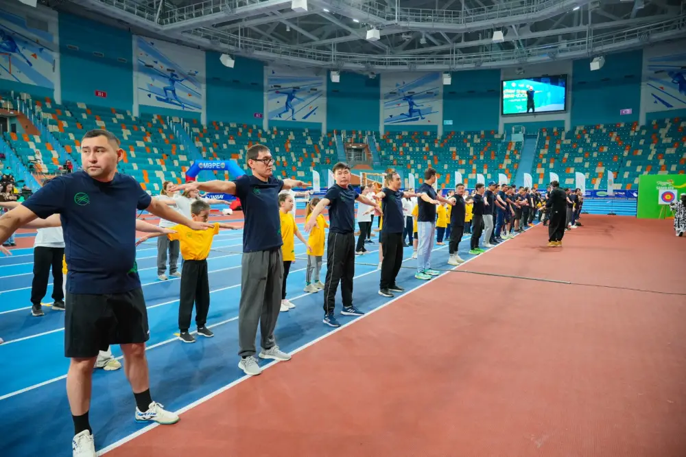 В Астане проходит единая республиканская акция «Ұлттық ойындар керуені» (2)