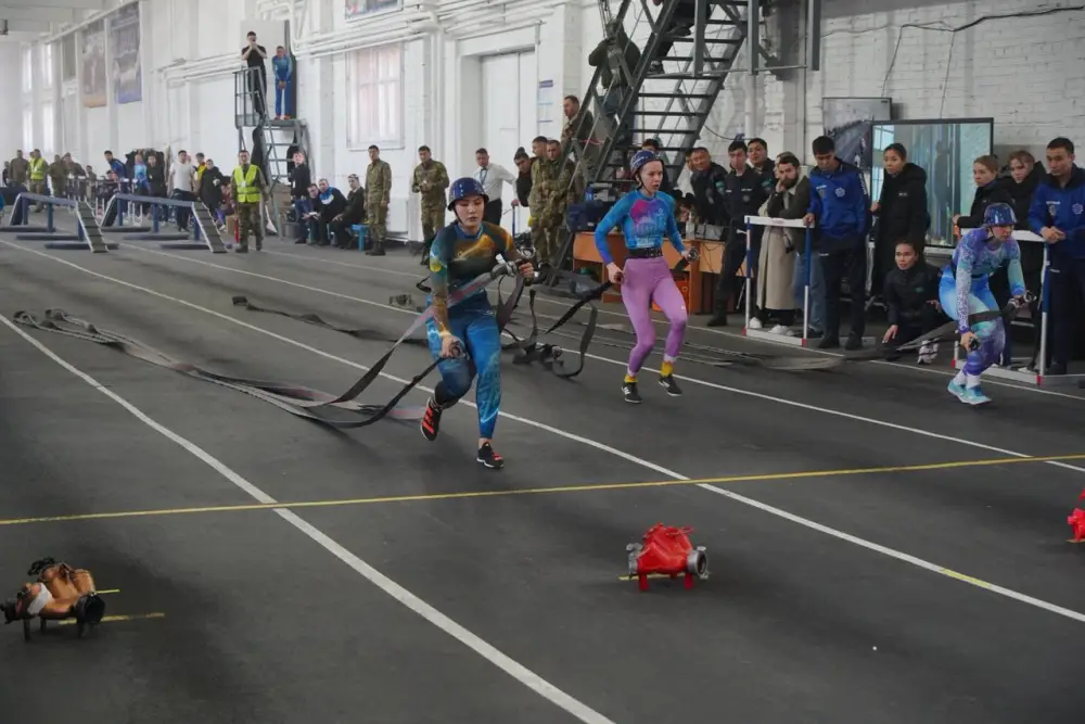 Подведены итоги третьего этапа зимних чемпионатов МЧС Республики Казахстан по пожарно-спасательному спорту (5)