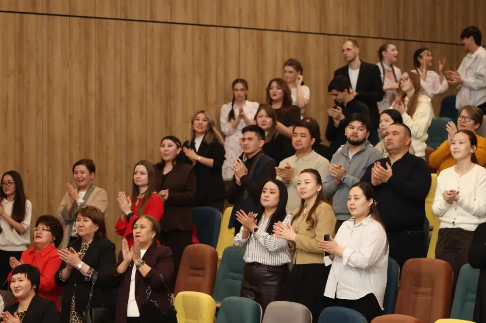 Гвардейцы провели патриотическую встречу со школьниками в Астане (4)