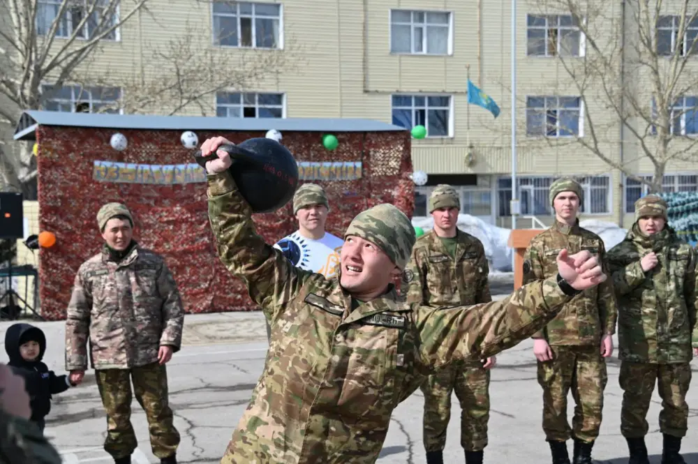 Армейские спортсмены демонстрируют успехи на международных соревнованиях и сохраняют традиции казахского народа Астане
