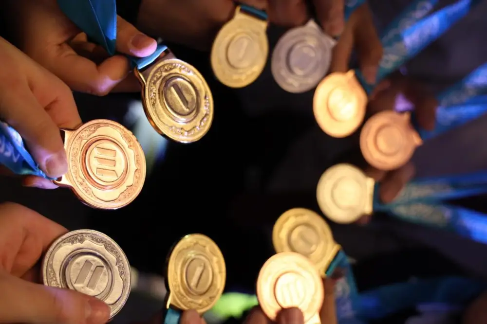 Рекордный год для школьников Казахстана на международных олимпиадах и научных конкурсах (2)