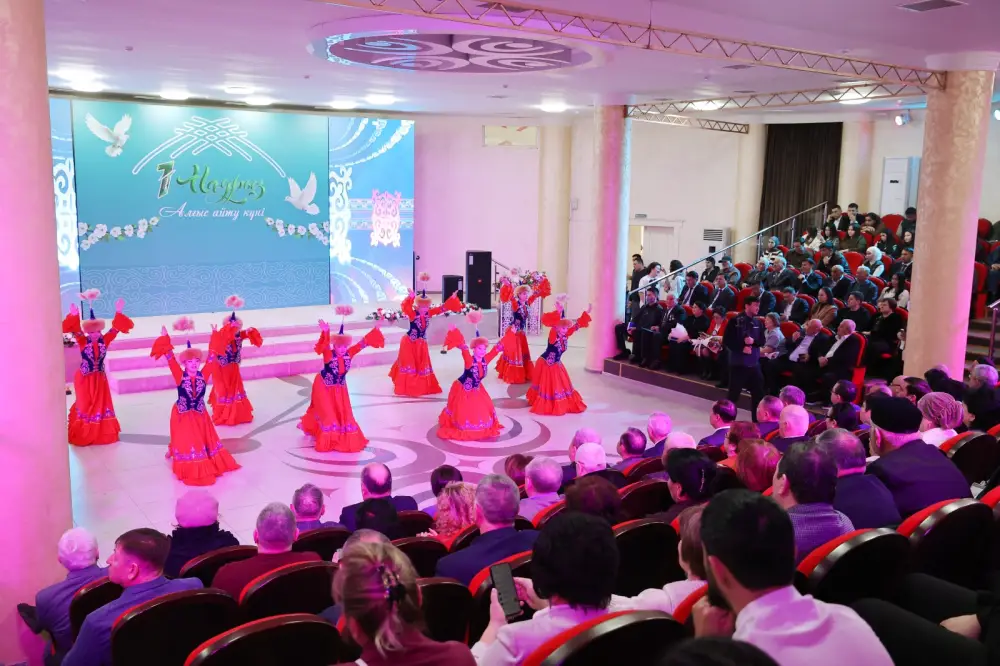 В Таразе отметили День благодарности (8)