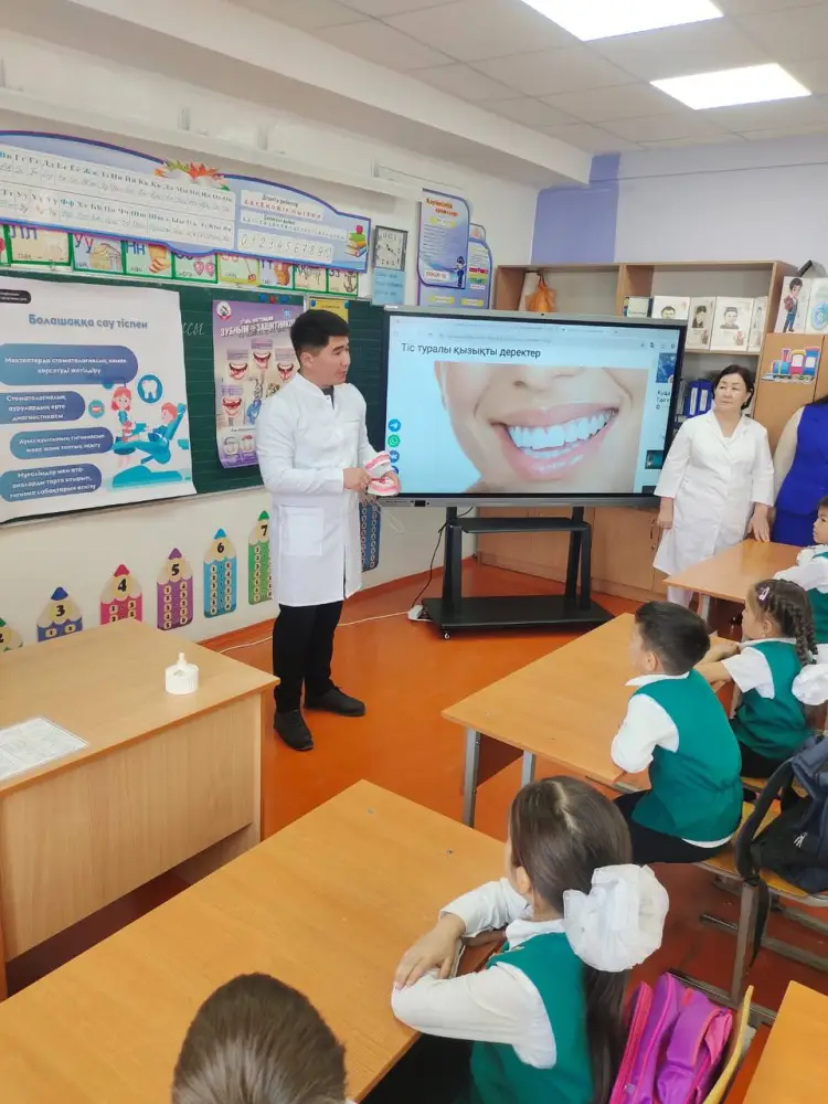 В КАЗАХСТАНЕ СВЫШЕ 60 ТЫСЯЧ ДЕТЕЙ ОХВАЧЕНО ПРОФИЛАКТИКОЙ КО ВСЕМИРНОМУ ДНЮ ЗДОРОВЬЯ ПОЛОСТИ РТА (3)