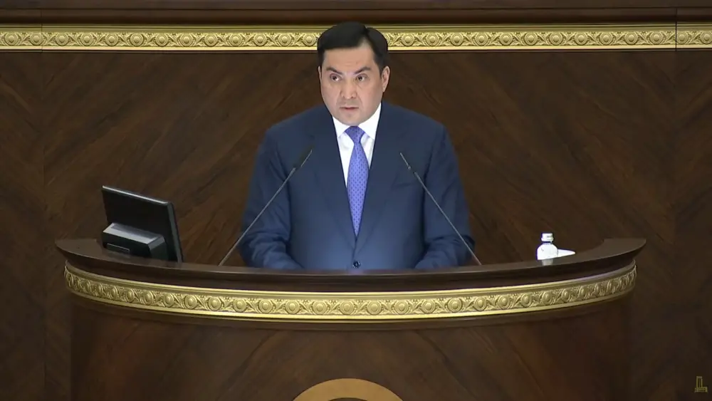 Энергетический мост через Каспий: Казахстан, Узбекистан и Азербайджан соединяют силы для зеленого будущего Европы Астане