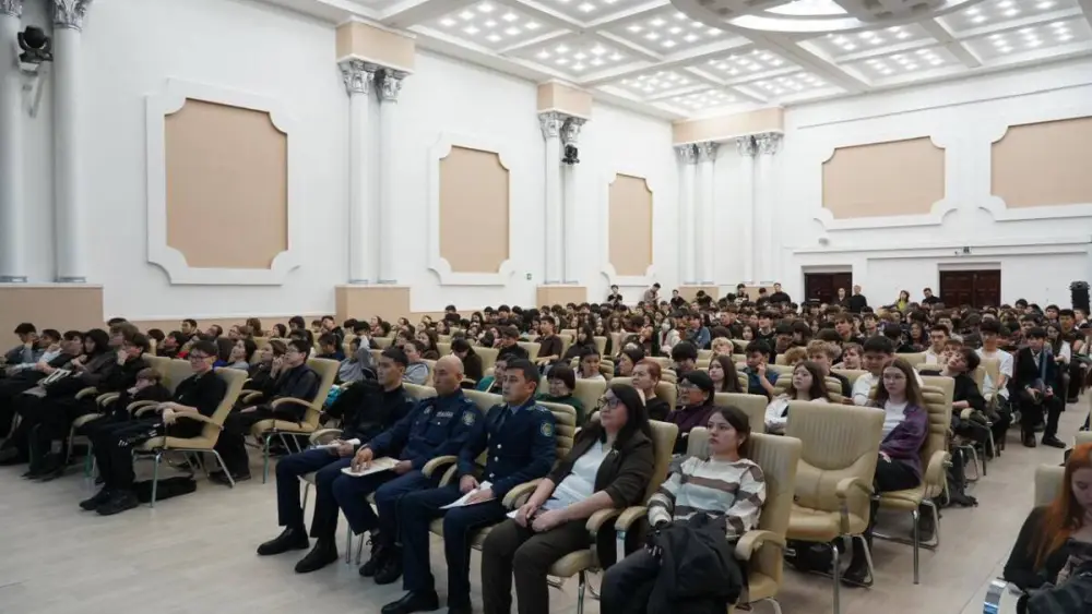 500 студентов участвуют в профилактическом мероприятии в ВКО Астане