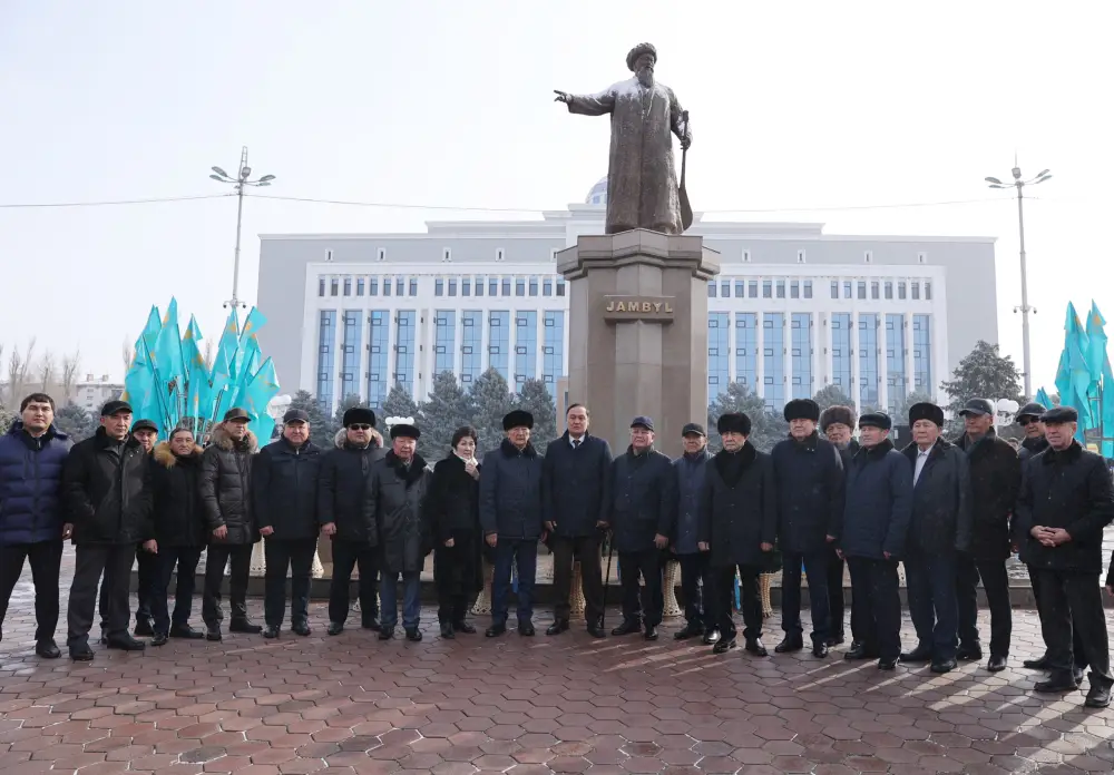 В Таразе прошла церемония в честь 180-летия Жамбыла Жабаева Астане