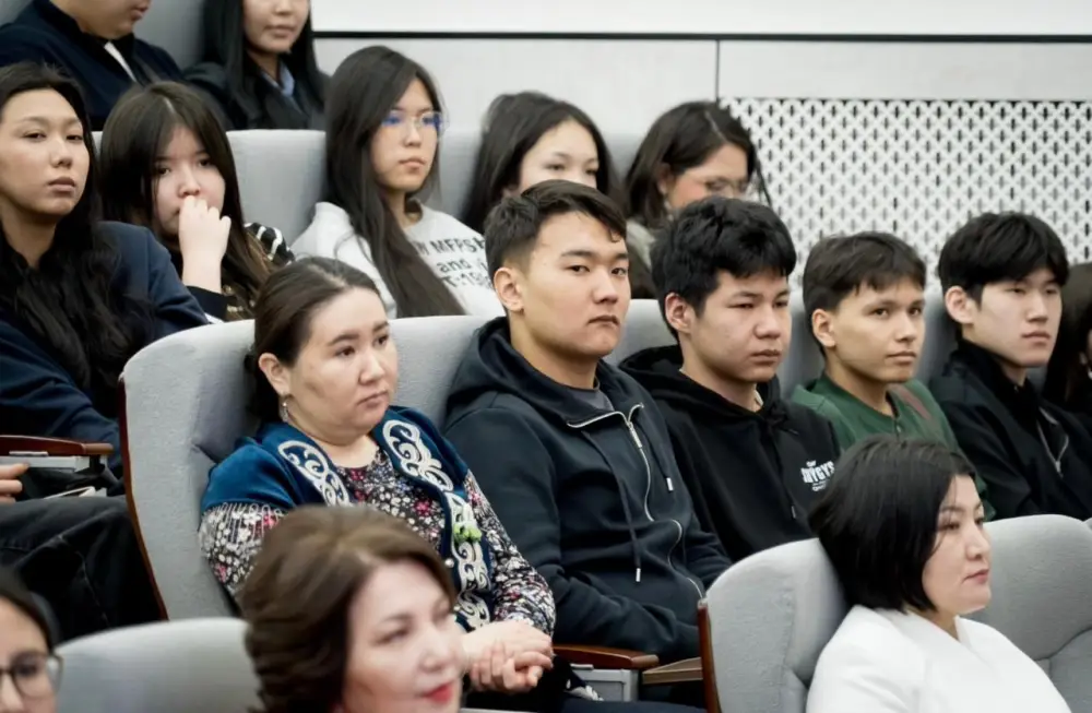 Студенты столицы получили важные знания о правовой культуре и противодействии преступности Астане