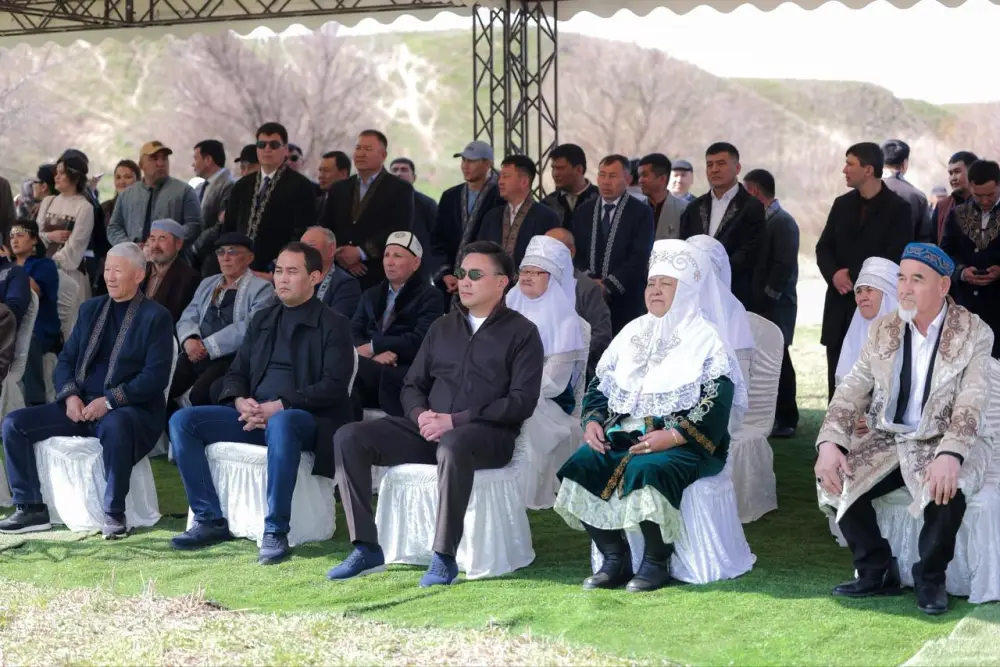 В Шымкенте оживили источник жизни: экологическая акция «Мөлдір бұлақ» Астане