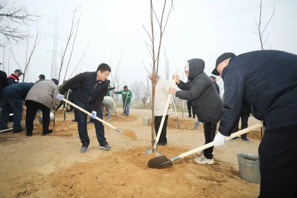 В Мангистауской области в рамках экологической акции «Тазару күні» прошёл масштабный субботник (4)