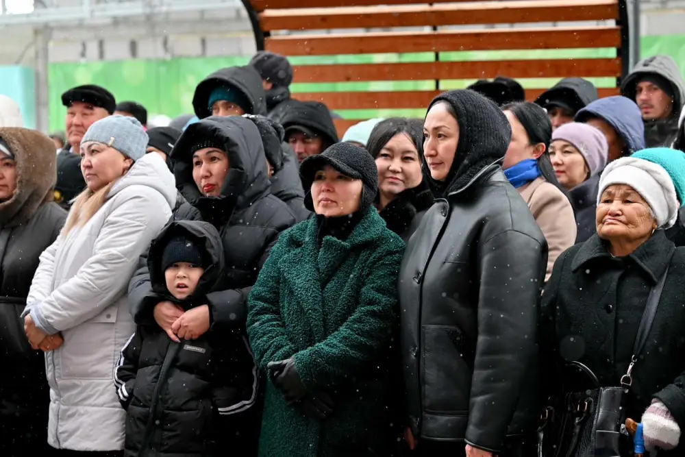 50 семей в Семее получили новые квартиры (7)