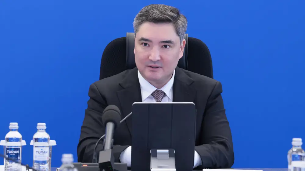 Премьер-министр Олжас Бектенов провел заседание по подготовке к паводкам на Республиканском оперативном штабе Астане