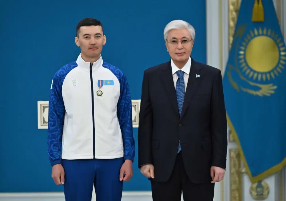 Награждение Ербола Хамитова: символ стойкости и мужества казахского народа на XIV зимних Паралимпийских играх Астане