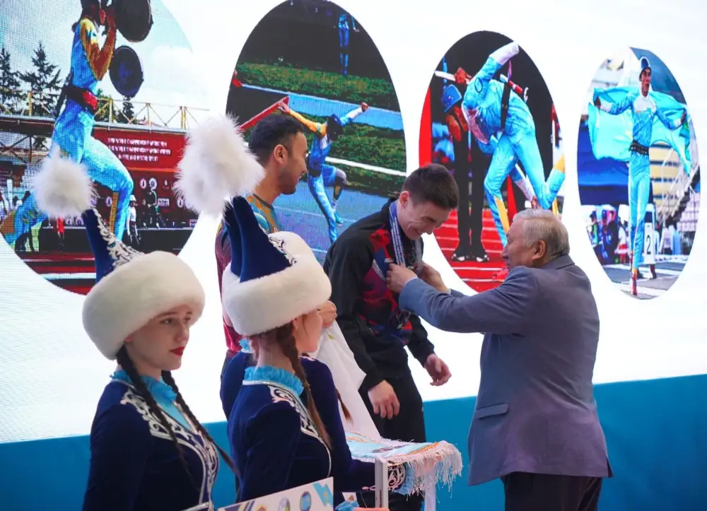 Завершение зимних чемпионатов МЧС Республики Казахстан по пожарно-спасательному спорту: новые достижения и перспективы для пожарных-спасателей Астане