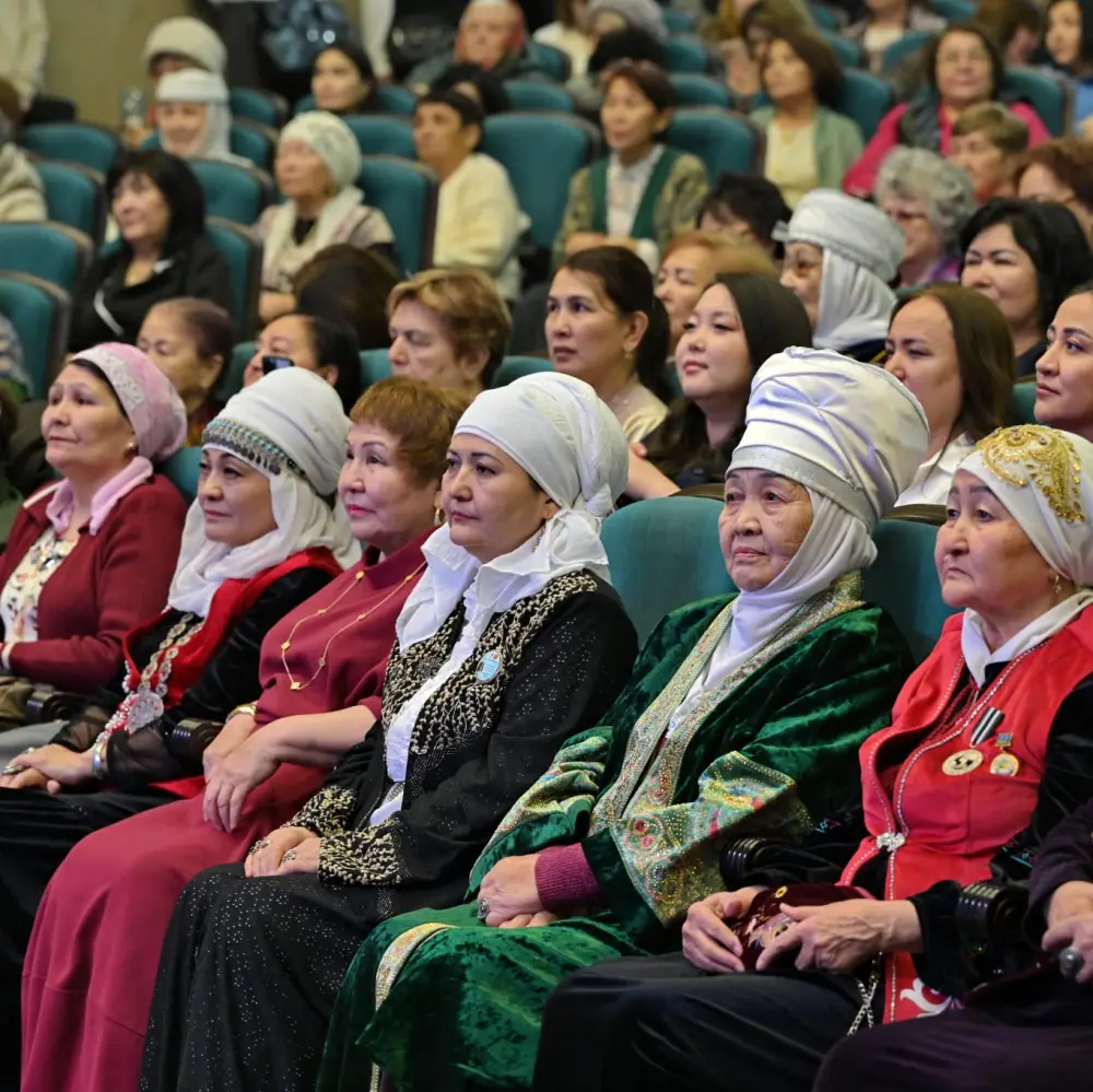 Женщины Павлодарской области: жемчужины, сияющие в преддверии 8 Марта Астане