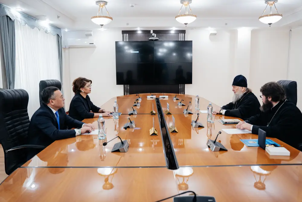 Обсуждение роли религии в укреплении общества: встреча Аиды Балаевой с митрополитом Александром в Астане Астане