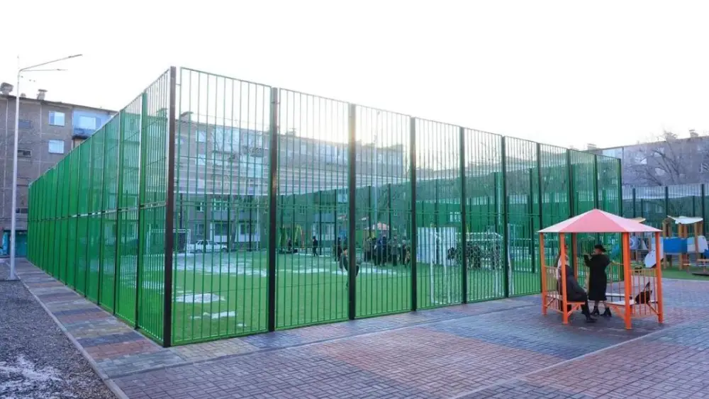 Сообщество Карагандинской области объединяется для участия в конкурсе на лучший двор, способствуя экологическим преобразованиям Астане