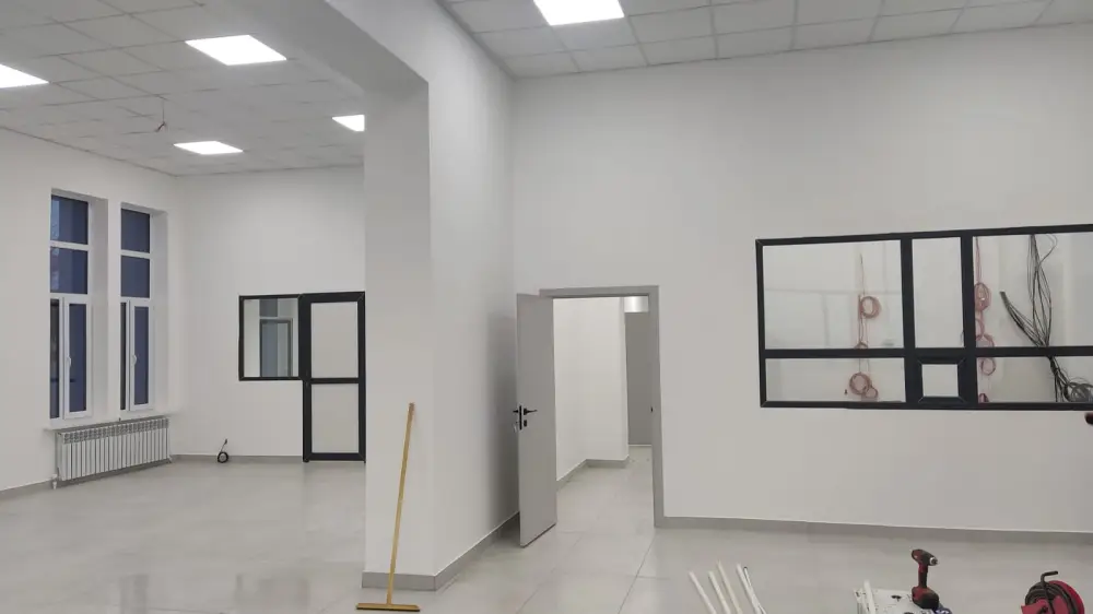 В Казахстане продолжаются работы по реконструкции железнодорожных вокзалов (4)