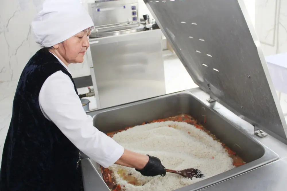 Наурызнама: в Национальной гвардии МВД РК приготовлено около 10 тонн наурызкөже (2)