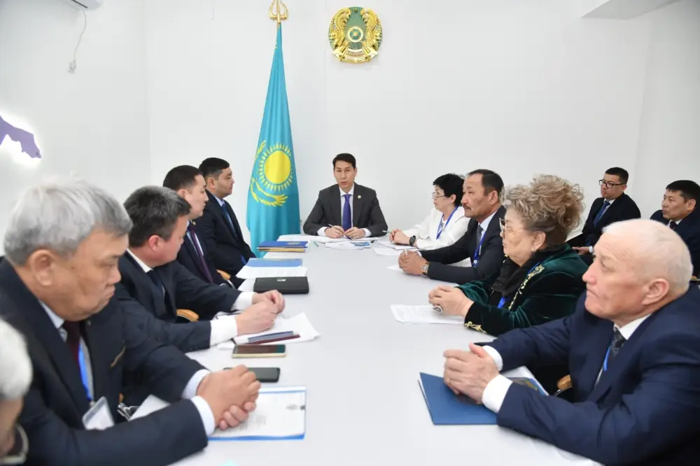 Азамат Айманакумов посетил Атырау с рабочим визитом Астане