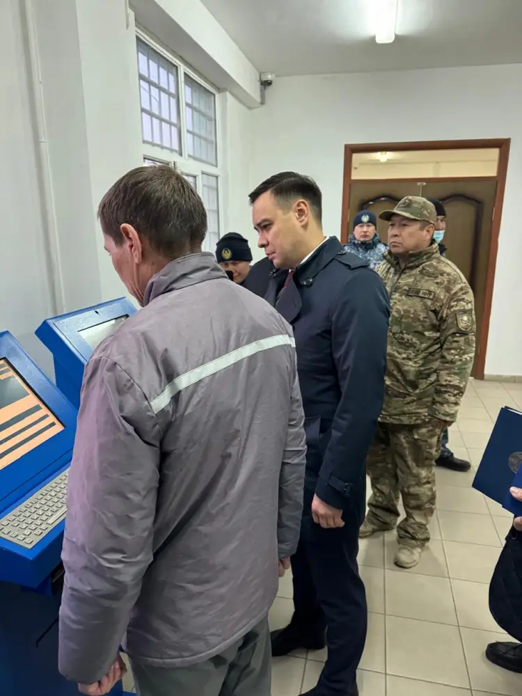 Артур Ластаев посетил исправительное учреждение №12 в Алматинской области Астане