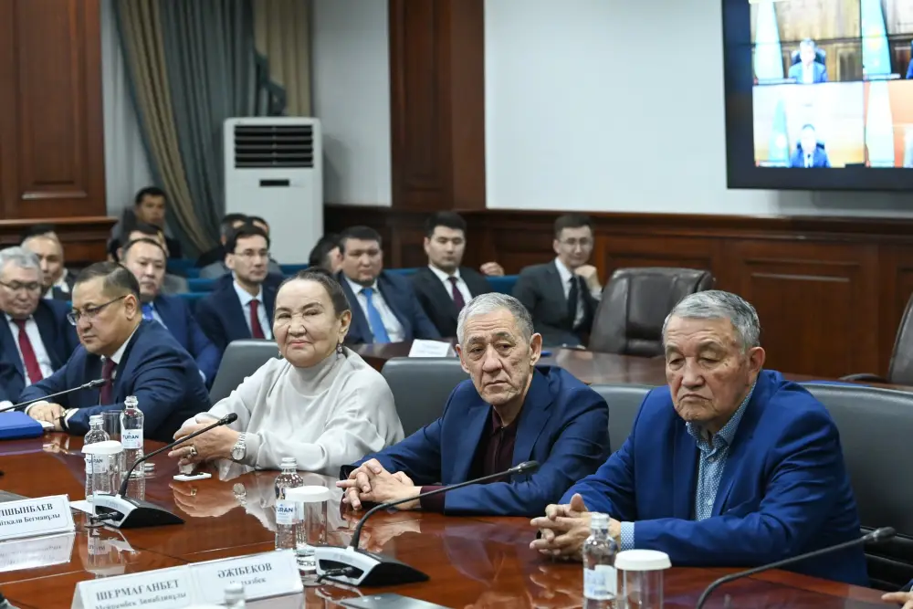 Передача здания частной школы в коммунальную собственность: шаг к улучшению условий образования Астане