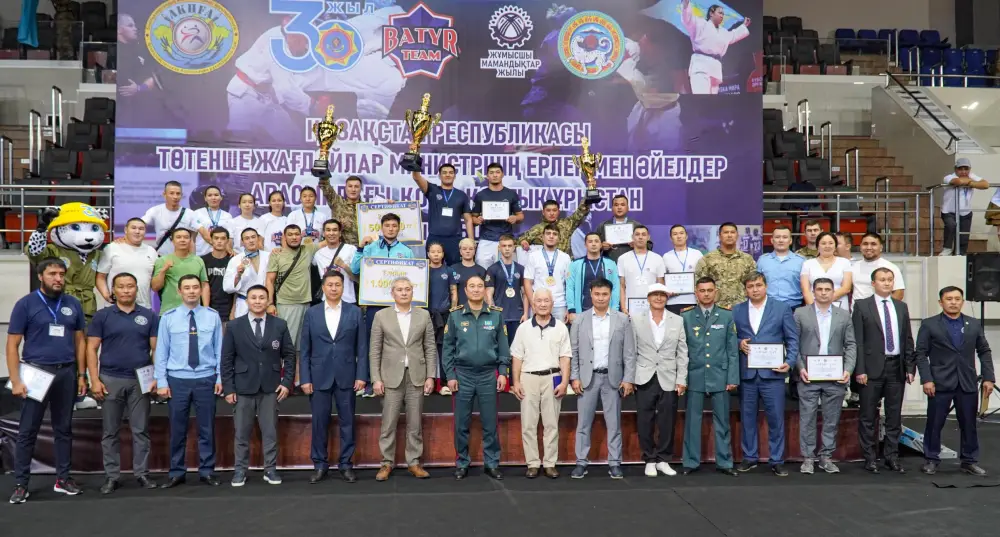 «Ұлттық спорт күні»: МЧС Казахстана развивают силу традиций и дух победителей (5)