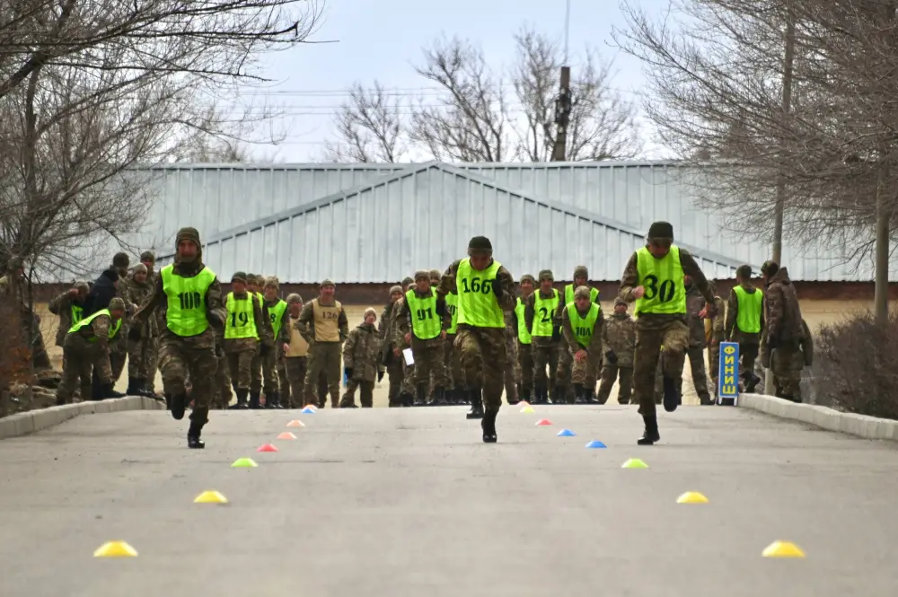 В Жамбылской области проверили готовность инженерно-саперного полка (9)