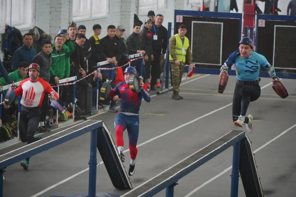 Спортсмены Восточно-Казахстанской области продемонстрировали выдающиеся результаты на втором этапе зимних чемпионатов по пожарно-спасательному спорту Астане