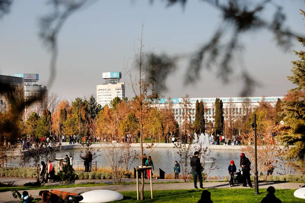 В Алматы открываются 1150 торговых мест для продажи цветов к Международному женскому дню Астане