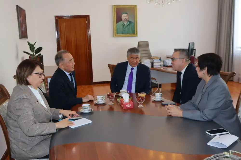 Лекция о развитии тюркского литературного наследия прошла в Национальной академической библиотеке РК Астане