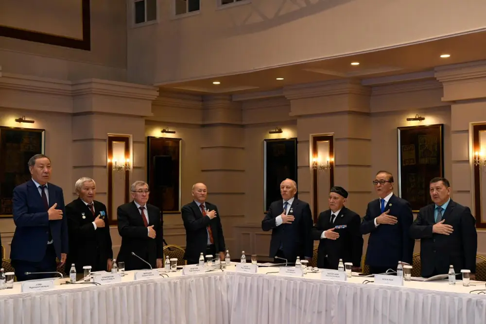 Ветераны поддержали проект новой Конституции, подчеркивая важность участия граждан в референдуме Астане