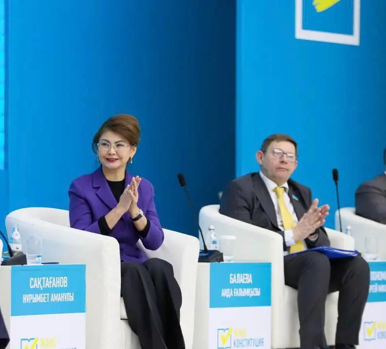 В ВКО научная интеллигенция, этнокультурные объединения и молодежь поддержали конституционную реформу (3)