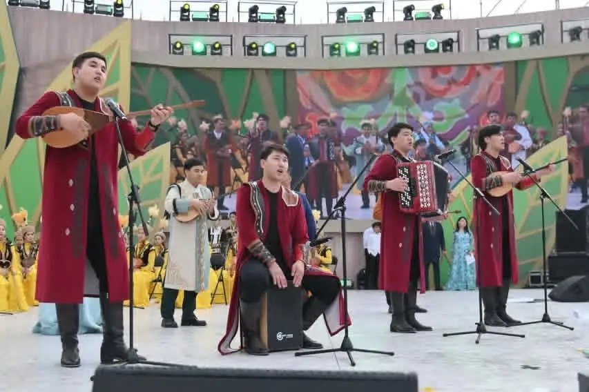 «Шымкент сазы» - праздник традиционного искусства прошёл в честь Наурыза (8)