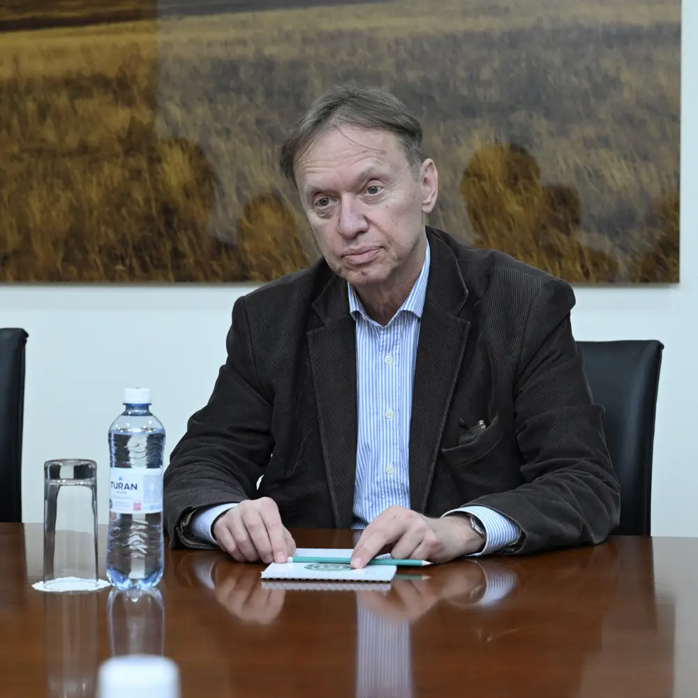 Посол Боснии и Герцеговины вручил копии верительных грамот (2)