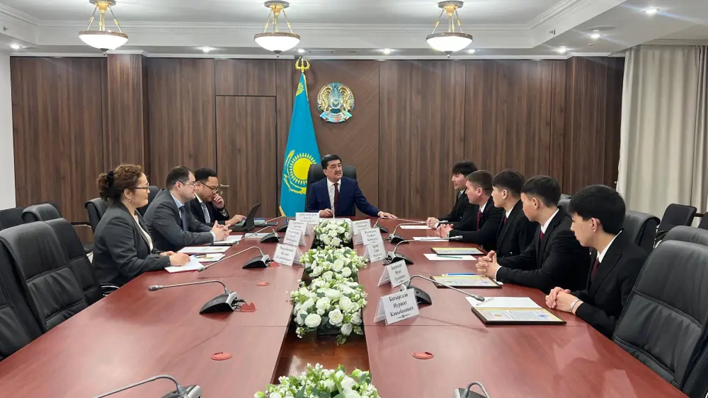 Экозащитники: как студенты спасают природу Казахстана? Астане