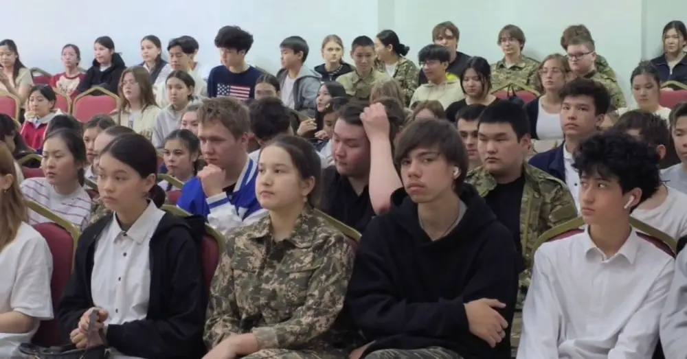 Астана: студенты колледжа учатся избегать правонарушений Астане