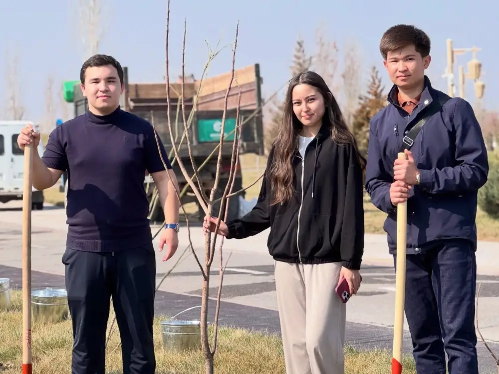 Участие молодежи Казахстана в «Тазару күні» способствует формированию экологической ответственности и общественного сознания Астане