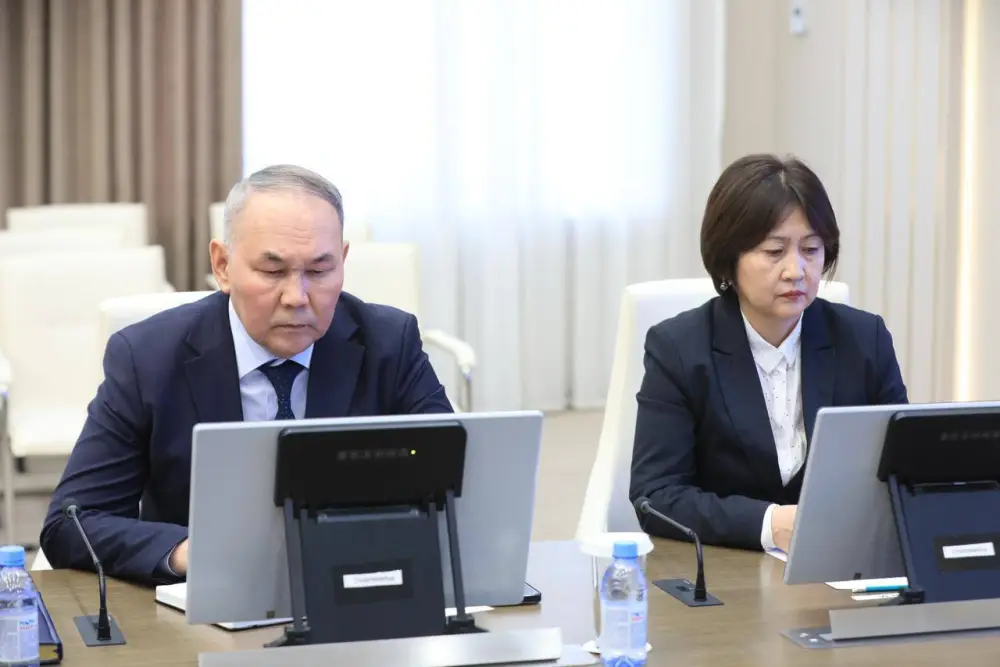 В этом году в трех районных больницах Актюбинской области начнут строить пристройки (3)