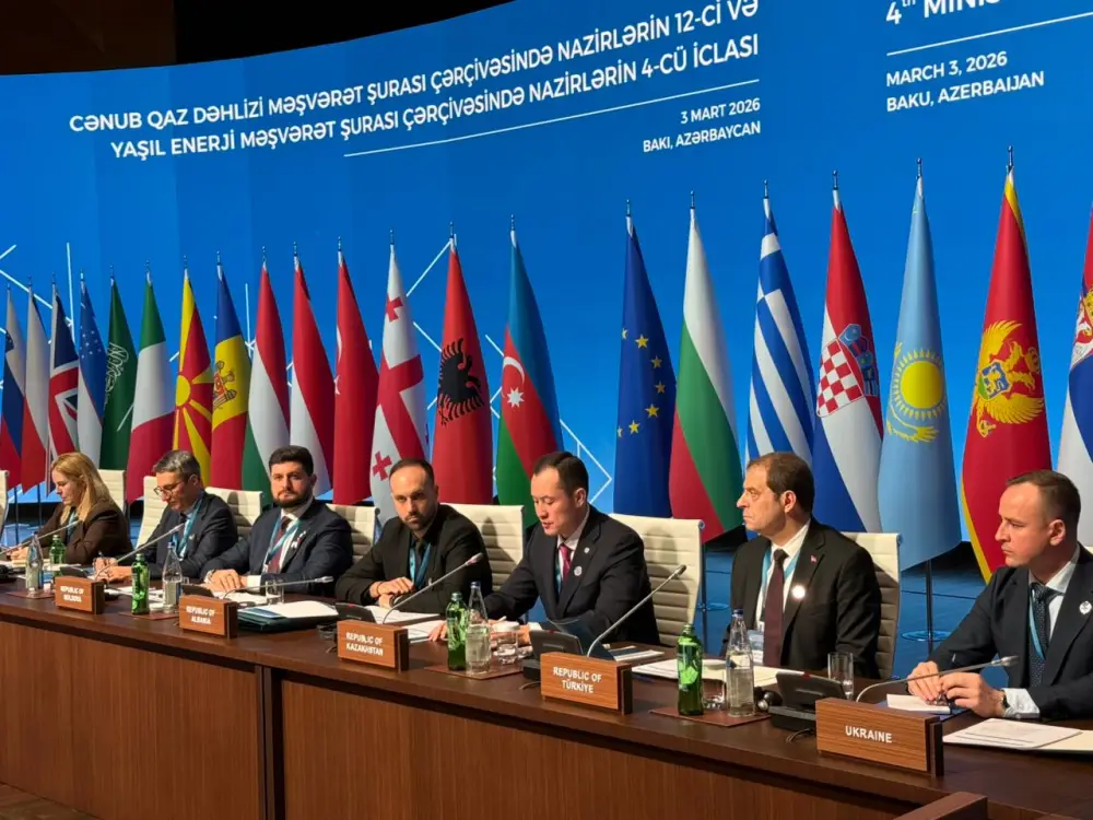 Казахстан и Азербайджан обсуждают развитие Транскаспийского маршрута и экспорт зеленой энергии Астане