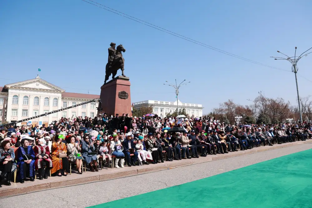 Наурыз в Жамбылской области: традиции и цифровизация в Таразе Астане