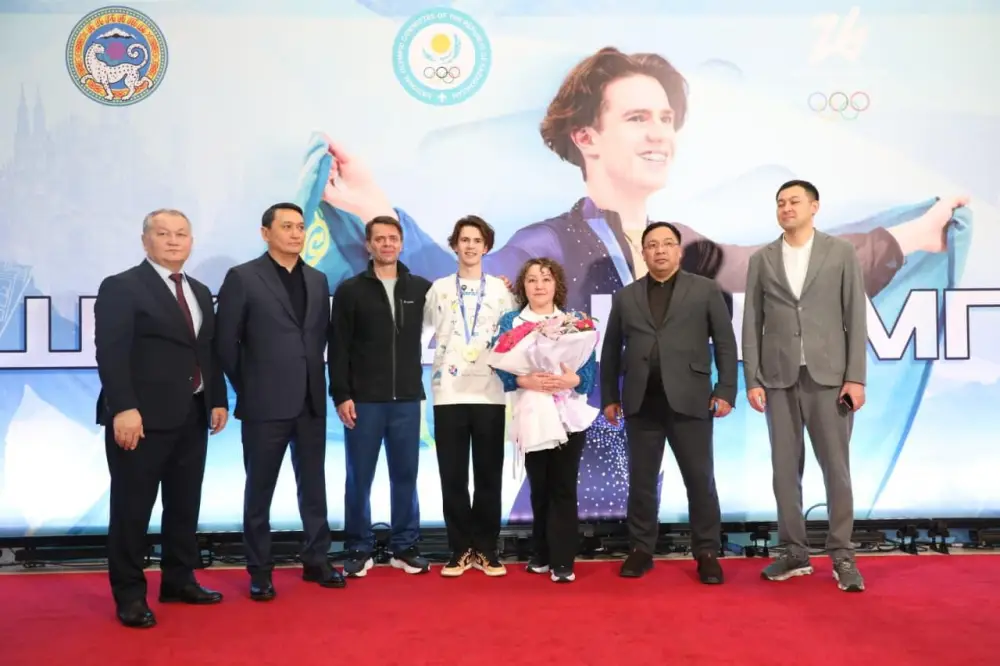 Алматы встретил олимпийского чемпиона XXV зимних Игр Михаила Шайдорова (3)